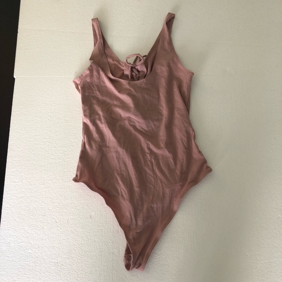 Dainty Hooligan NWT blush lace up bodysuit - Picture 10 of 11